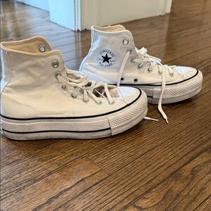 Converse platform Classic White Canvas High-Tops size 6